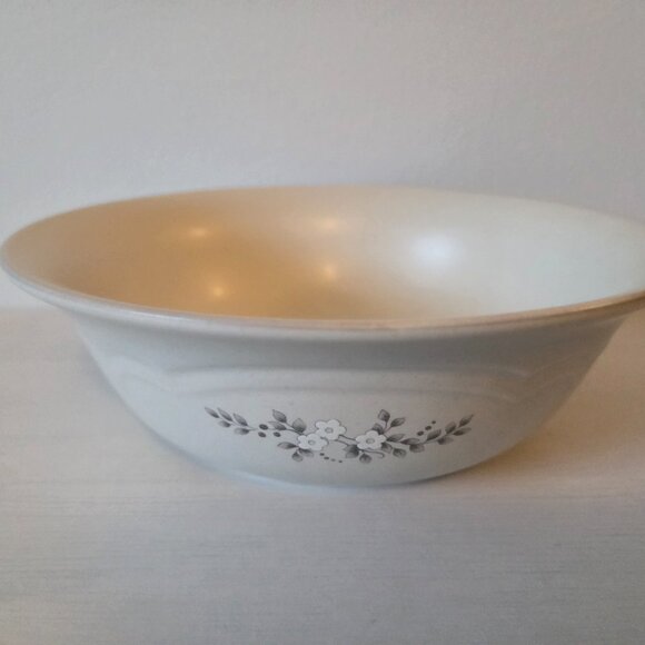 Pfaltzgraff  Heirloom  Vegetable Serving Bowl 8 1/2 Inch Vintage  #011 Floral - Picture 4 of 6